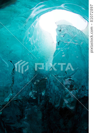 Vatnajokull Glacier Ice Cave Ice Cave 超藍冰島 81072897