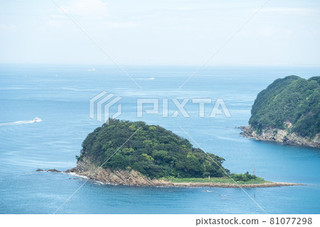 [Tomogashima] Scenery seen from the small observatory-Kamishima- 81077298