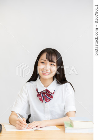 High school student 81078011