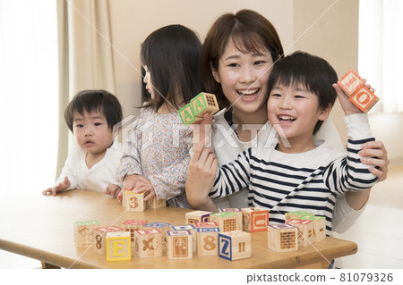 家庭積木 家庭積木 81079326
