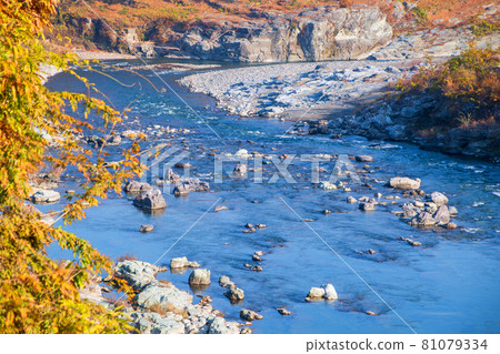 長瀞荒川秋景 金石水觀橋 長瀞荒川秋景 金石水觀橋 81079334