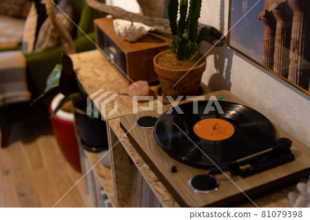 Record player 81079398