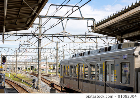 南栗橋火車藍天 81082304