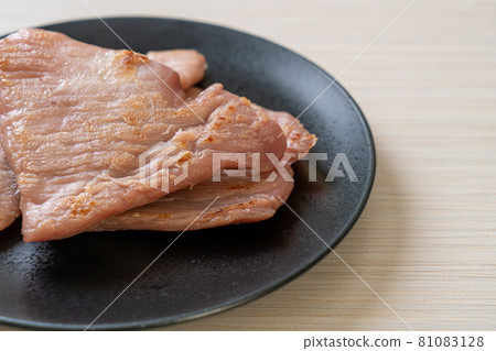 fried sun-dried pork 81083128