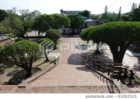 安平古董 安平古董 81083523