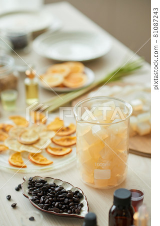 Everything for Making Oragnic Soap Everything for Making Oragnic Soap 81087243