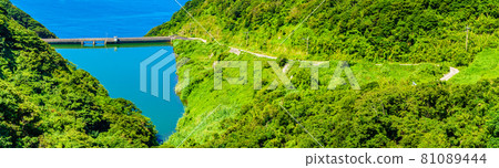 Sakuragawa Dam Panorama [Ikitsuki Town, Hirado City, Nagasaki Prefecture] 81089444