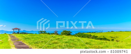 Yamagashira Pasture Panorama [Ikitsuki Town, Hirado City, Nagasaki Prefecture] 81089741