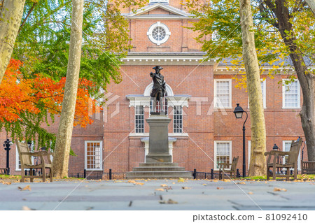Independence Hall in Philadelphia,  USA 81092410