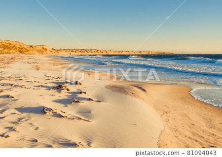 Blanche Point beach at winter sunset 81094043