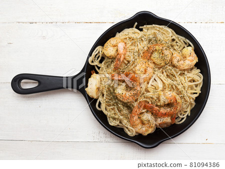Pasta with shrimps Pasta with shrimps 81094386