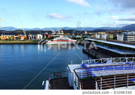 Take a picture of the harbor scenery from the ship of Noumea harbor Take a picture of the harbor scenery from the ship of Noumea harbor 81096390