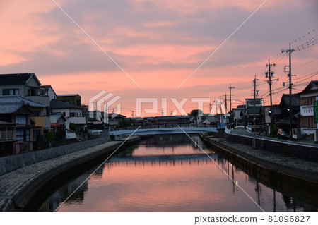 Morning glow Ise Kawasaki 81096827