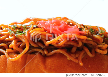 Yakisoba bread Yakisoba dog 81099632