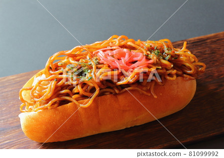 炒麵麵包 炒麵狗 81099992