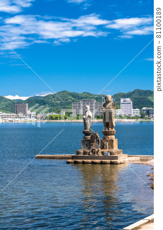《Shimane Prefecture》 Lake Shinji / Sodeshi Jizo and downtown Matsue 《Shimane Prefecture》 Lake Shinji / Sodeshi Jizo and downtown Matsue 81100189