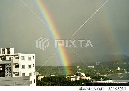 狂風過後的彩虹 狂風過後的彩虹 81102014