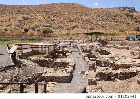 抹大拉遺址和阿爾貝爾山（位於以色列加利利海沿岸） 81102441