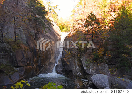 Shosenen Gensen Falls Shosenen Gensen Falls 81102730