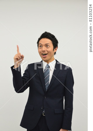 打我！年輕人 81103254