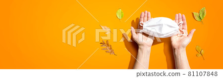 Facial mask with autumn leaves Facial mask with autumn leaves 81107848