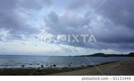 Overcast Okinawa sky and beach Overcast Okinawa sky and beach 81111449