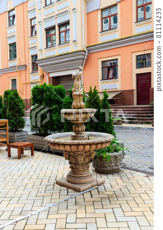 Fountain in Vozdvizhenka elite district in Kiev, Ukraine Fountain in Vozdvizhenka elite district in Kiev, Ukraine 81114235