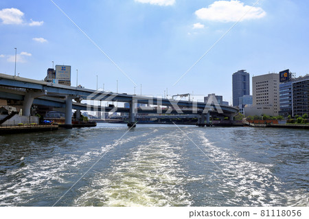 View from Tokyo Sumida River water bus Ryogoku Junction View from Tokyo Sumida River water bus Ryogoku Junction 81118056