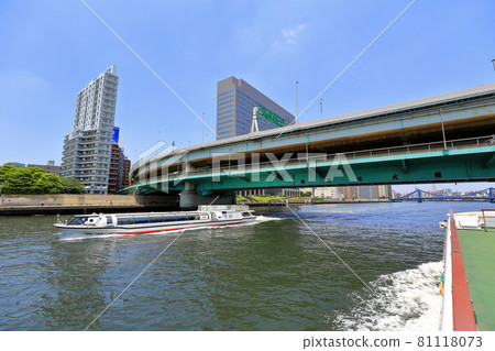 View from Tokyo Sumida River Water Bus Sumida River Ohashi View from Tokyo Sumida River Water Bus Sumida River Ohashi 81118073