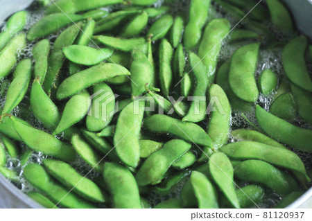 煮毛豆 81120937