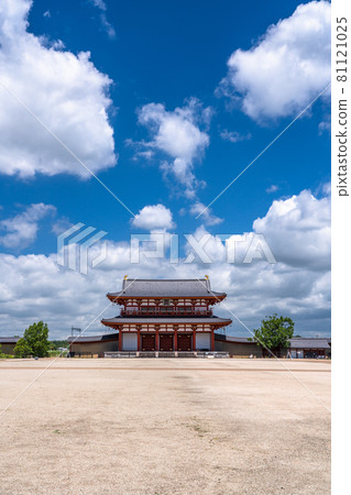 《奈良縣》晴空下的朱雀門平城 《奈良縣》晴空下的朱雀門平城 81121025