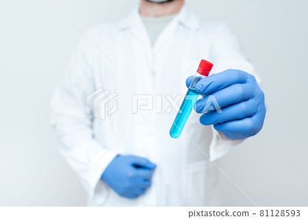 Doctor Analyzing New Medicine, Scientist Presenting Medical Research, Laboratory Experiment Ideas, Giving Lectures Lessons, Explaining Scientific Problems 81128593