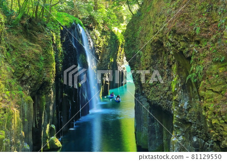 [Miyazaki Prefecture] Takachiho Gorge and Manai Waterfall 81129550