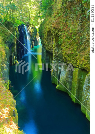 [Miyazaki Prefecture] Takachiho Gorge and Manai Waterfall 81129552
