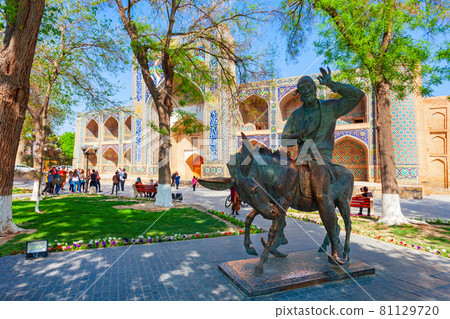 Nasreddin Hodja, Nadir Divan Beghi Madrasah Nasreddin Hodja, Nadir Divan Beghi Madrasah 81129720