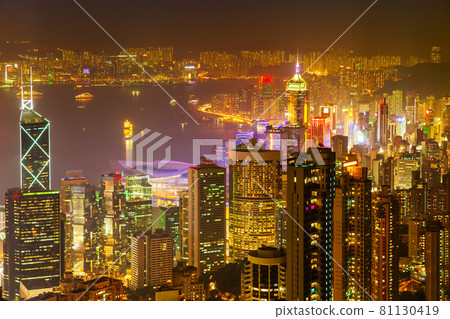 Hong Kong skyline from Victoria Peak Hong Kong skyline from Victoria Peak 81130419