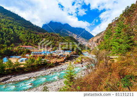 Mountain landscape in Everest region, Nepal Mountain landscape in Everest region, Nepal 81131211