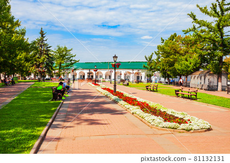 Public park in Kostroma city, Russia 81132131