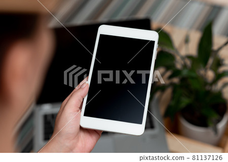 Connecting People Together, Voice Video Calling, Communication Equipment, Troubleshooting Device, Modern Tool, Global Connections, Data Process, Portable Hardware Smartphone 81137126