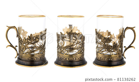 Metal brass cup holder with empty glass 81138262