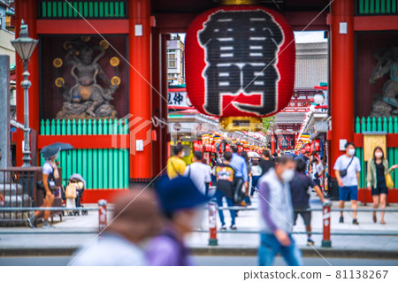 日本東京市容23917人，日本之最，重病1716人。淺草寺，老人的天堂=8月18日 81138267