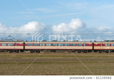 Hokuriku Main Line Isurugi-Fukuoka JR West 489 series H04 formation ⑥ Moha 489-22 (Kanazawa) Mountain side common reserve Hokuriku Main Line Isurugi-Fukuoka JR West 489 series H04 formation ⑥ Moha 489-22 (Kanazawa) Mountain side common reserve 81139569