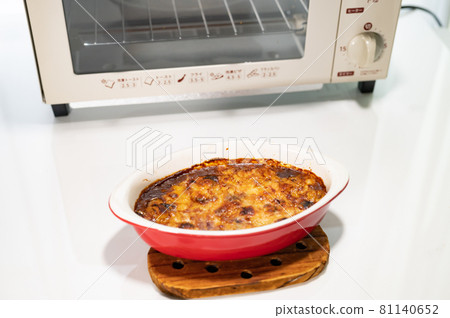 Completion of toaster-baked cheese curry 81140652