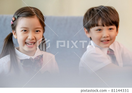 孩子幼兒園的生活方式 81144331