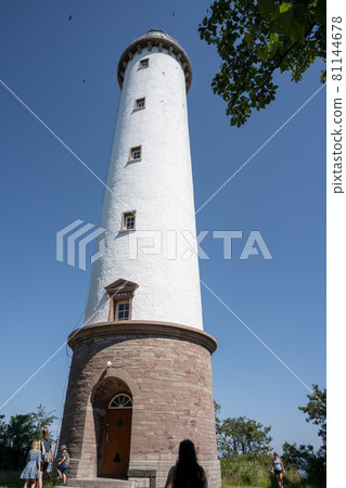 The lighthouse Tall Erik at the northern tip of the Baltic island of Oland 81144678