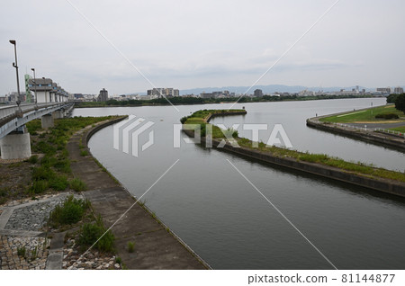 Kema Drainage Pump Station Yodogawa Great Barrier 81144877