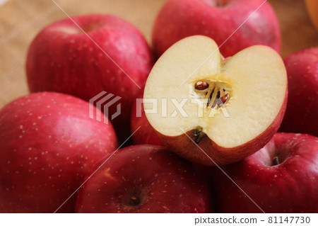 蘋果 03 的形象 81147730