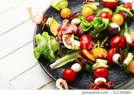 Easy snack from vegetables, fruits, meat and seafood 81156060