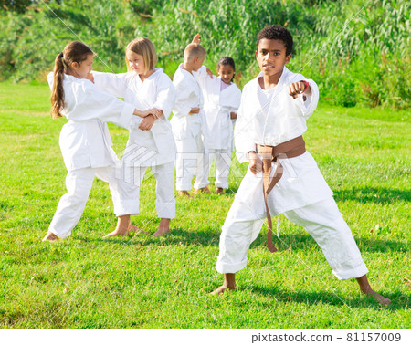 Boy in kimono posing 81157009