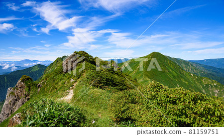 Clear sky and ridgeline of Joetsu border Clear sky and ridgeline of Joetsu border 81159751